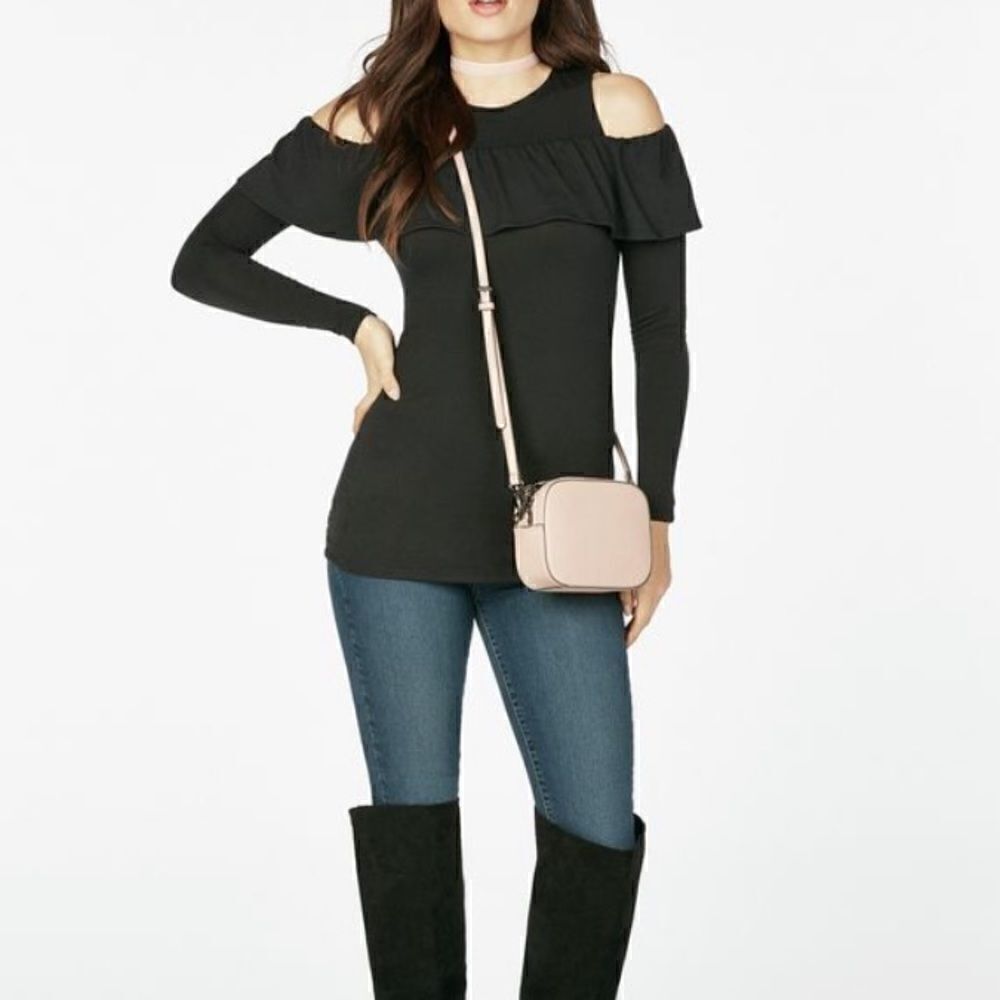 Cold Shoulder Long Sleeves top